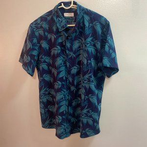 Short sleeve shirt